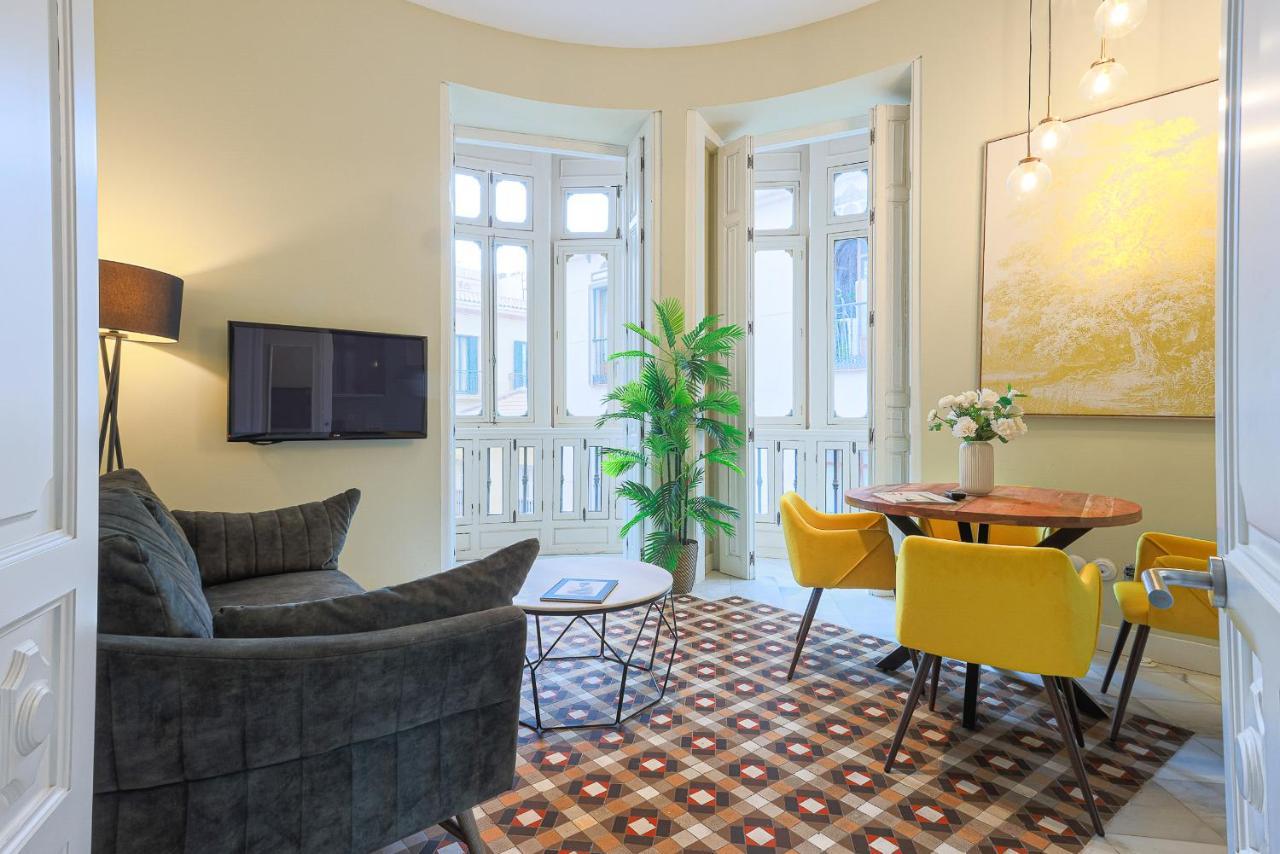 Madeinterranea Apartments Malaga Bagian luar foto