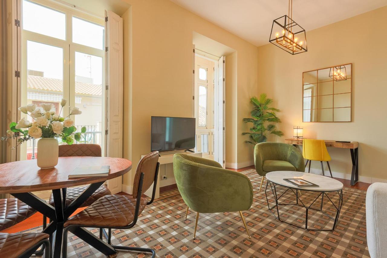 Madeinterranea Apartments Malaga Bagian luar foto