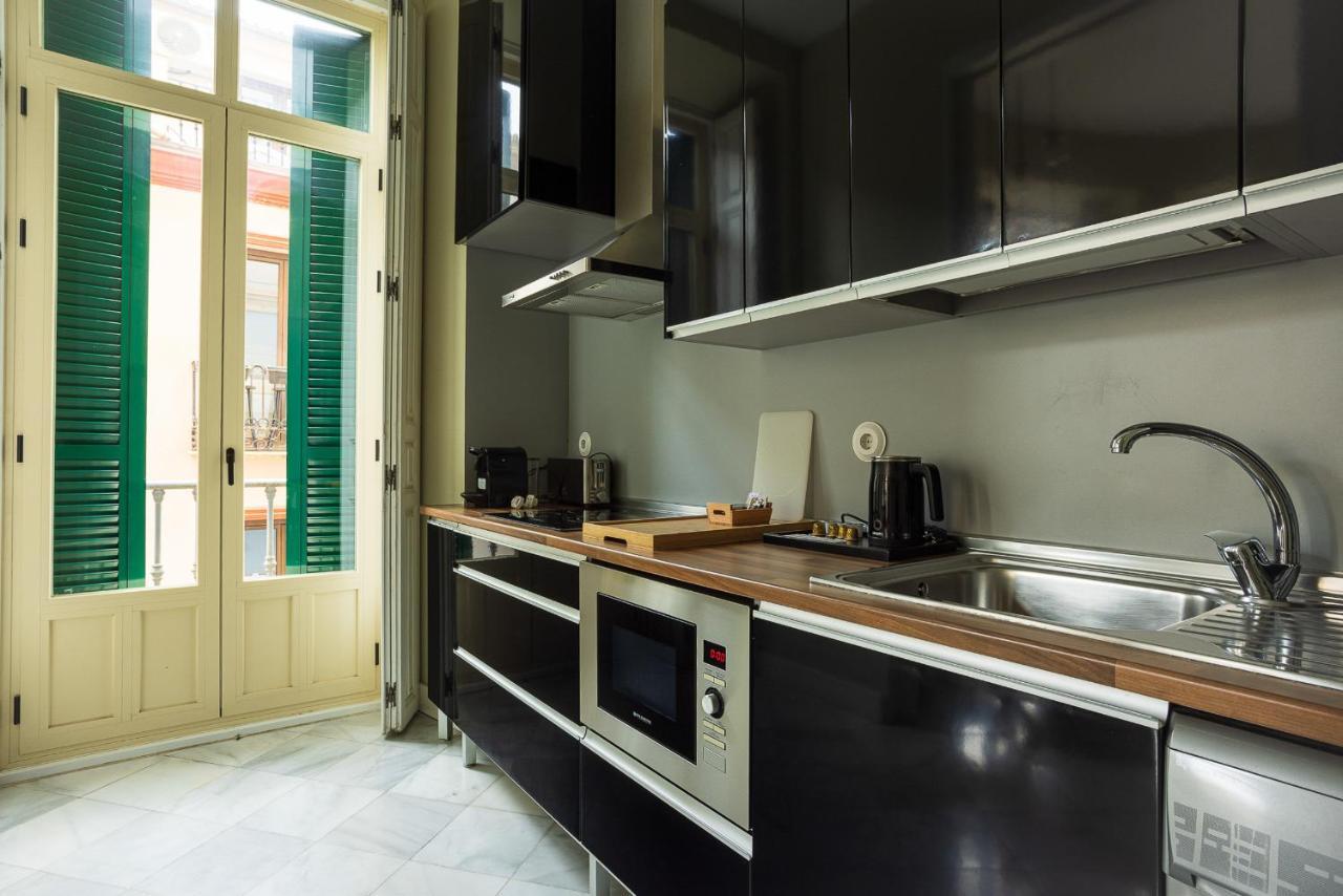 Madeinterranea Apartments Malaga Bagian luar foto